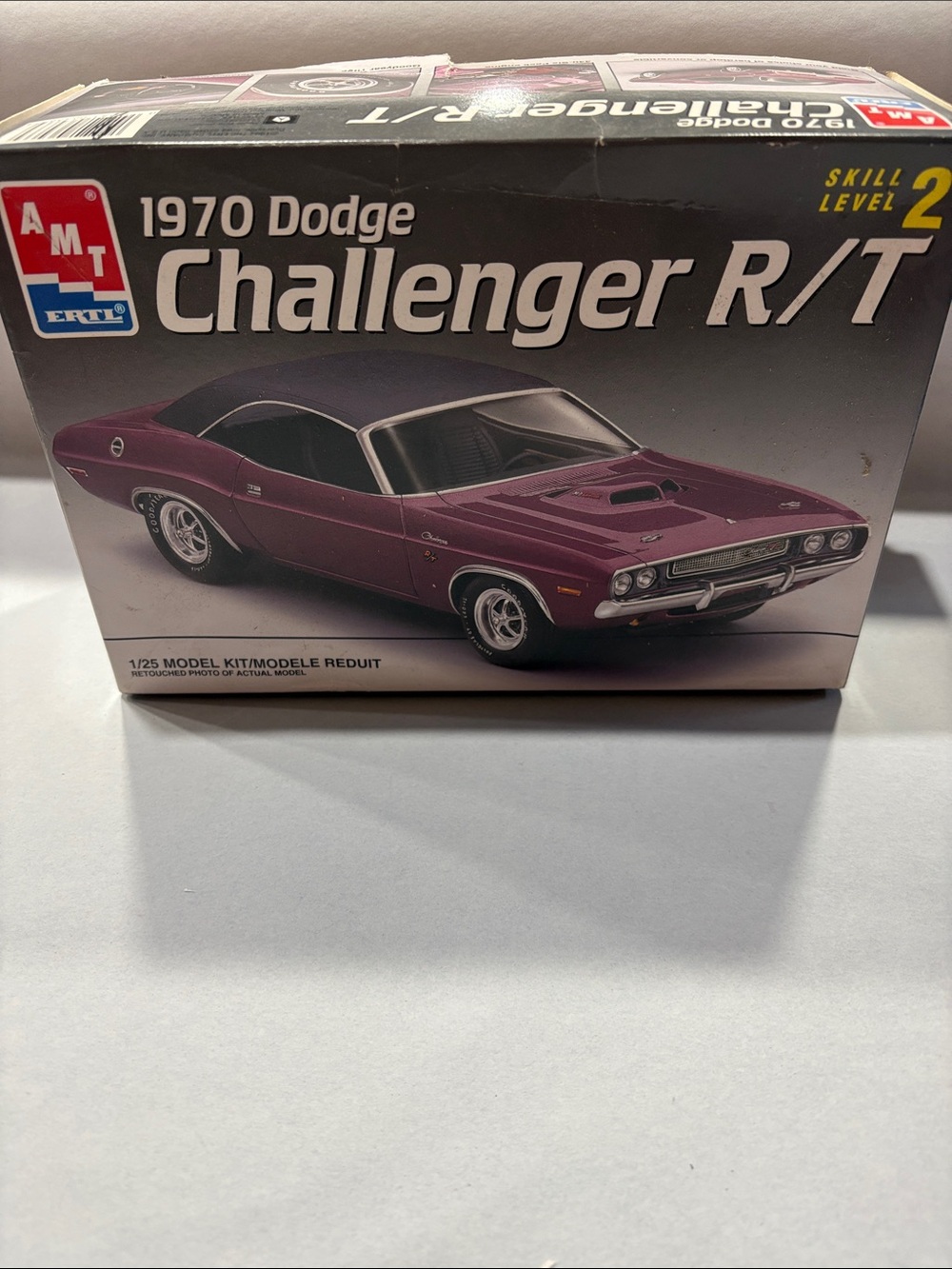 AMT ERTL 1970 Dodge Challenger 1:25 Scale Plastic Model Kit Sealed 6466